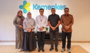 Wali Kota Tidore Kepulauan Muhammad Sinen, S.E Melakukan Audiensi dengan Menteri Kesehatan Budi G. Sadikin di Kantor Pusat Kementerian Kesehatan, Jakarta, Rabu (582028)