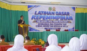 Wakil Wali Kota Tidore Kepulauan Ahmad Laiman, S